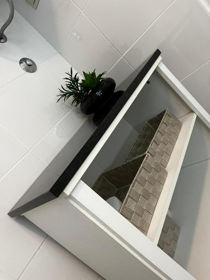 Apartman Gold Maris Appartement Karlovac Buitenkant foto
